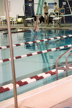 0116chs_swim1020