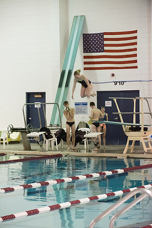 0116chs_swim1014