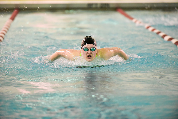 0216_chs_swim_0436