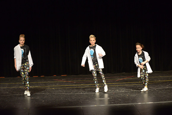 021602_14_2016_i_dance_0407
