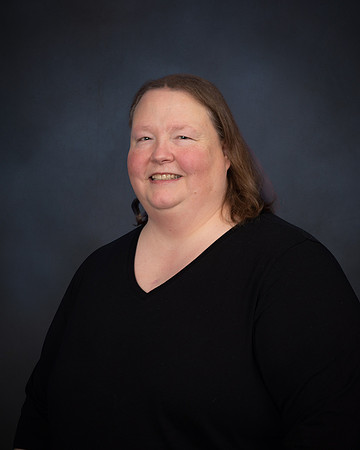 cerveny_debora_LFR_headshots